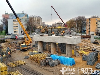Jak postępuje budowa wiaduktu w ul. Żeromskiego?