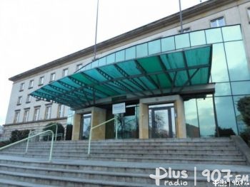 Urząd Miejski w Radomiu wraca do pracy na dwie zmiany