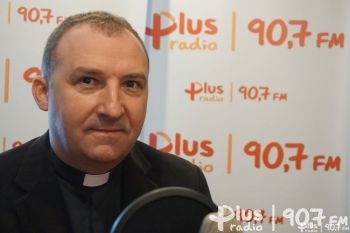 Diecezja radomska przekazała 235 tys. zł na stypendia Fundacji DNT