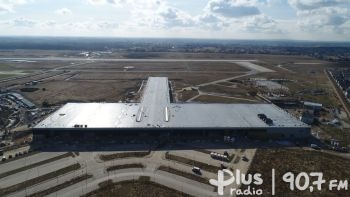 Piknik wojskowy i zwiedzanie przyszłego portu lotniczego w Radomiu
