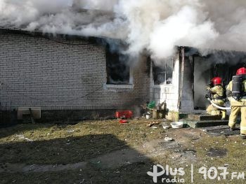 Łączna: Pożar domu - trwa akcja gaśnicza