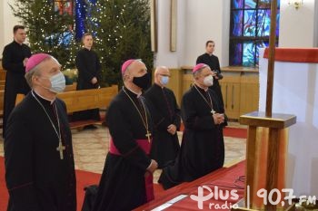 Pierwsze spotkania Biskupa Marka Solarczyka w Radiu Plus Radom, Domu Księży Seniorów i Seminarium