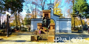 Udana kwesta na zabytkowym cmentarzu przy ul. Limanowskiego