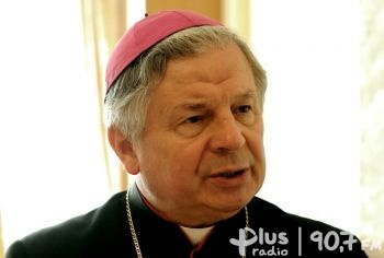 Diecezja radomska oferuje pomoc ośrodkowi w Niedabylu