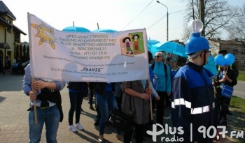 Ulicami Skarżyska - Kamiennej przejdzie niebieski marsz