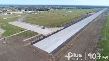 Budowa drogi startowej na lotnisku jest w 100% ukończona