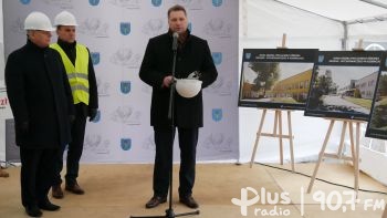 Inauguracja budowy SOSW w Kozienicach z min. Czarnkiem