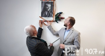 Tablica upamiętniająca Janinę Smykowską