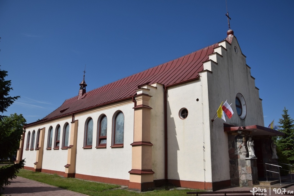 Wiernych przybywa, więc kościół trzeba rozbudować