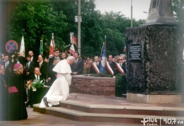 Jubileuszowa sesja papieska w Radomiu