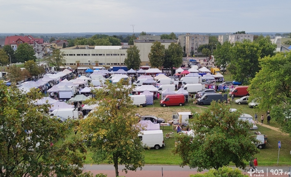 Targowisko w centrum miasta do końca roku