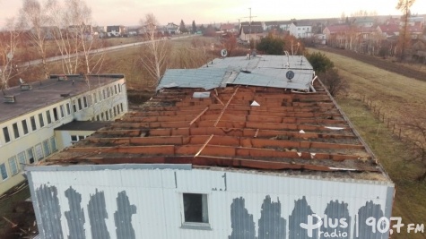 Dach zerwany w Opocznie