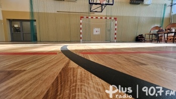 Uczniowie II LO w Radomiu mają nową halę sportową