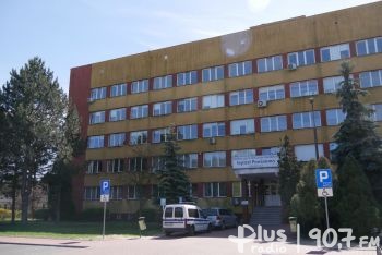 W szpitalu w Kozienicach wciąż pełne obłożenie łóżek covidowych