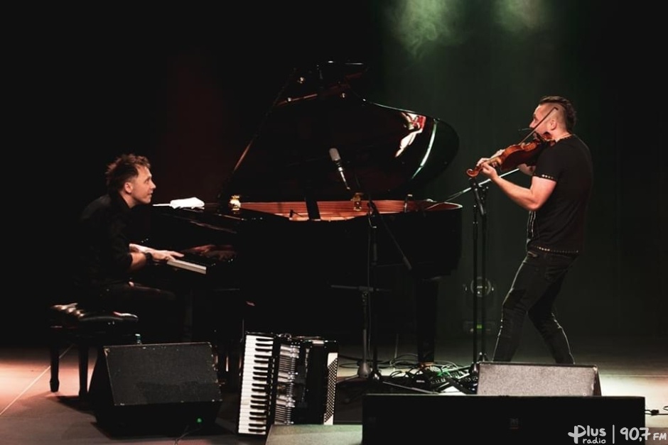 Portret Kobiety w Muzyce Świata