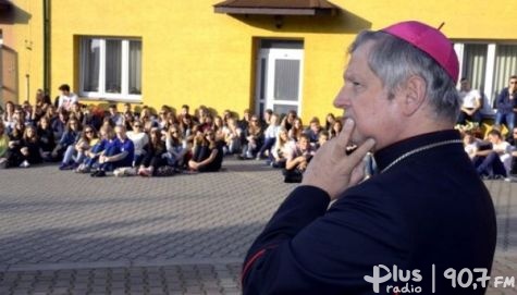 Biskup Tomasik: „Młodzi naprawdę nie lękają się”
