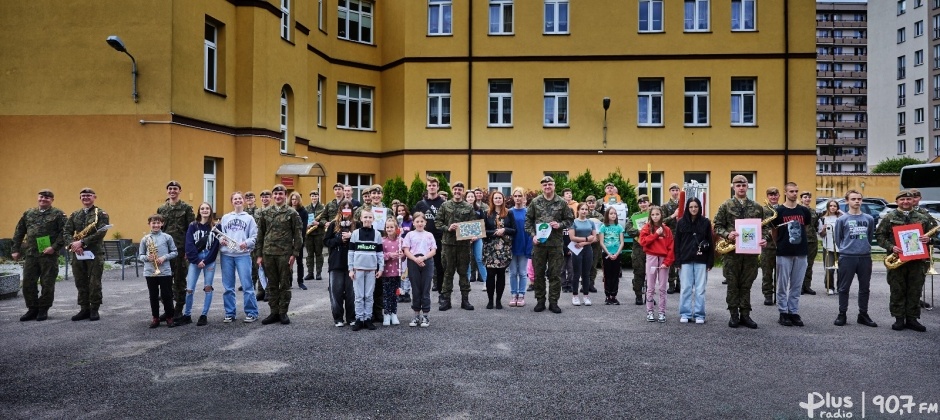 Dzień Dumy z Munduru: honor i służba w sercu polskich żołnierzy