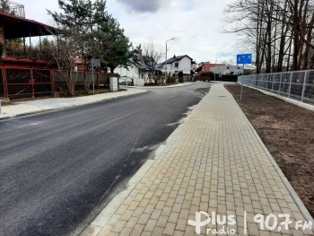 Mieszkańcy Idalina mogą już korzystać z wyremontowanej ulicy Wiertniczej