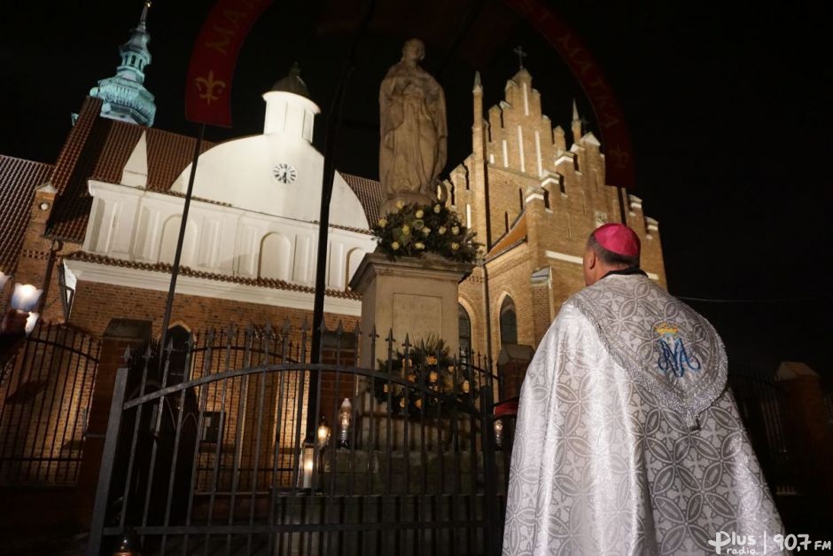 Bp Marek Solarczyk zawierzył Radom i Diecezję Radomską