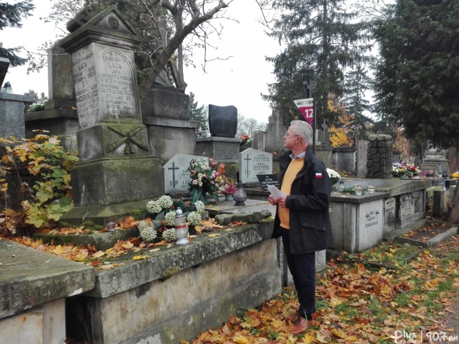 Kwestujmy razem na ratowanie zabytków radomskiego cmentarza