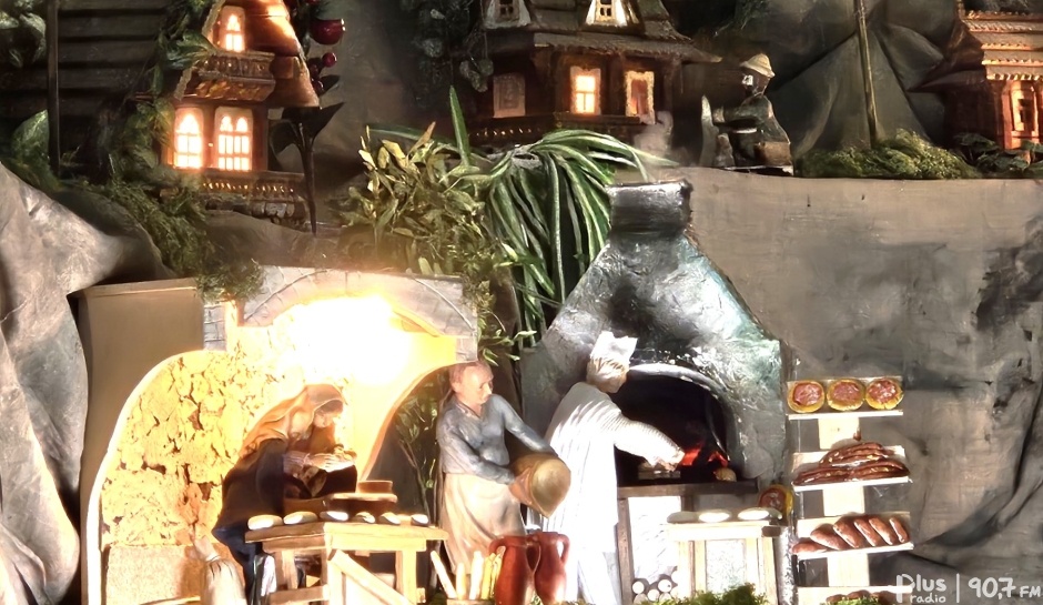 Ruchoma szopka u bernardyn&oacute;w