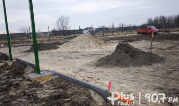 Boiska do plażówki powstają w Opocznie