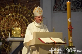 Bp Solarczyk: niech czas Wielkanocy potwierdzi, że Bóg żyje i my chcemy żyć razem z Nim