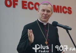 Skrzydła dla biskupa Piotra Turzyńskiego