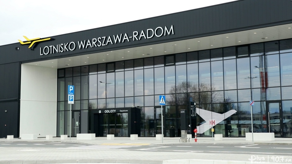 Lotnisko Warszawa-Radom podsumowuje październik