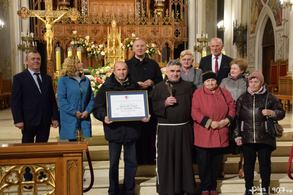 Wręczono nagrodę dedykowaną bp. Janowi Chrapkowi Viventi Caritate