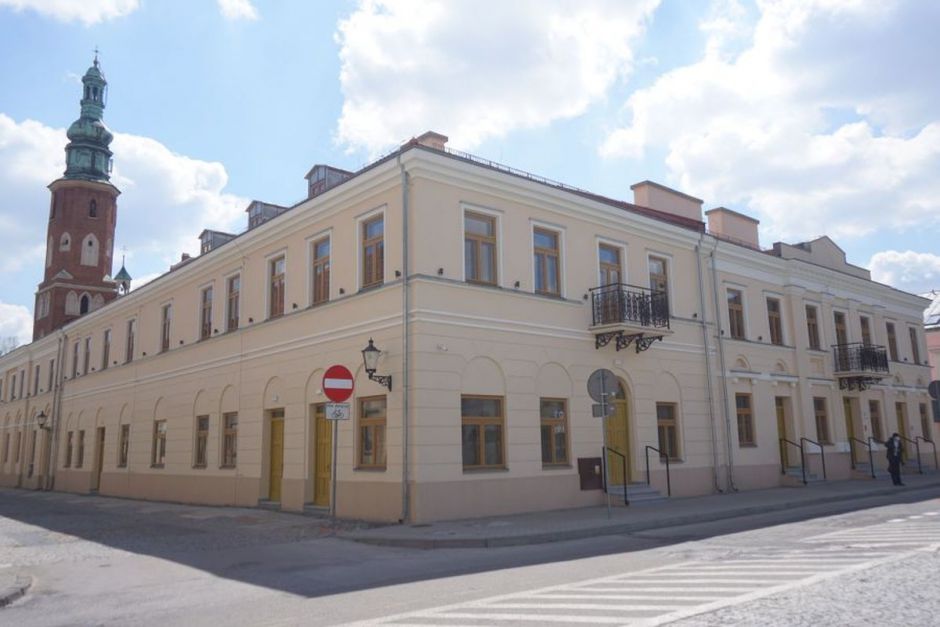 NGO mają głos. Co się znajdzie w Kamienicy Deskur&oacute;w?