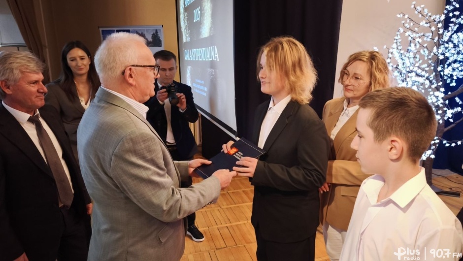 Stypendia burmistrza przyznane