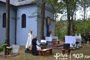 Mnisi z Wąchocka modlitwą chcą pokonać koronawirusa