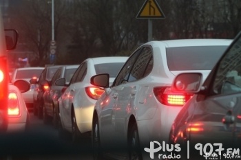 Kończy się przebudowa skrzyżowania ulic Maratońskiej i Dębowej