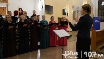 W Świętej Rodzinie w Kozienicach rozbrzmiała klasyka chóralna