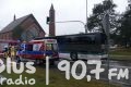 Zderzenie osobówki z autobusem w Kozienicach