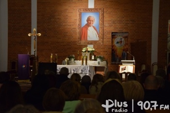 Apele pamięci ku czci św. Jana Pawła II