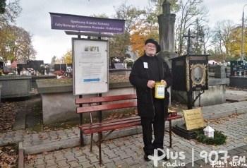 Kwesta na zabytkowym cmentarzu przy ulicy Limanowskiego w Radomiu