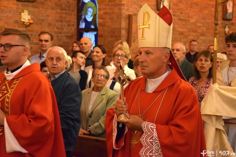 Relikwie Krzyża Św. dla radomskiej parafii