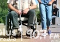 Więcej pieniędzy na sprzęt rehabilitacyjny i środki pomocnicze dla osób niepełnosprawnych