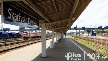 Pasażer z niepokojącymi objawami w pociągu w Skarżysku-Kamiennej. Trafił na oddział zakaźny