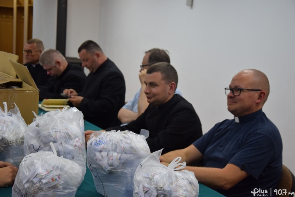 W parafiach rozpoczęły się zapisy na pieszą pielgrzymkę na Jasną Górę