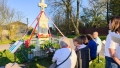 Maj&oacute;wkowe spotkania przy kapliczkach