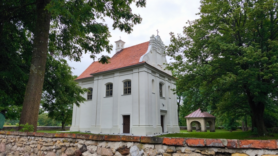 Zabytkowa świątynia po remoncie