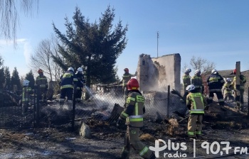 Tragiczny pożar w Radzanowie. Nie żyje mężczyzna