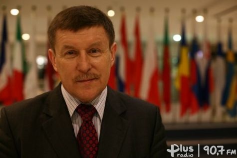 Kuźmiuk: Unii Europejskiej grożą przewroty polityczne