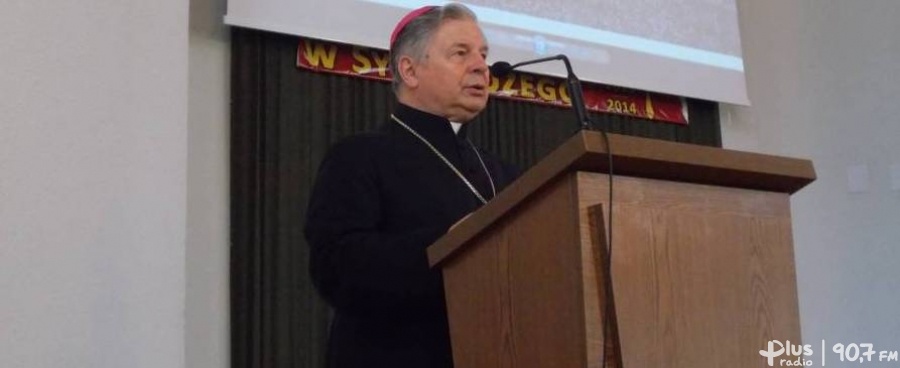 Bp Tomasik o wolnej niedzieli