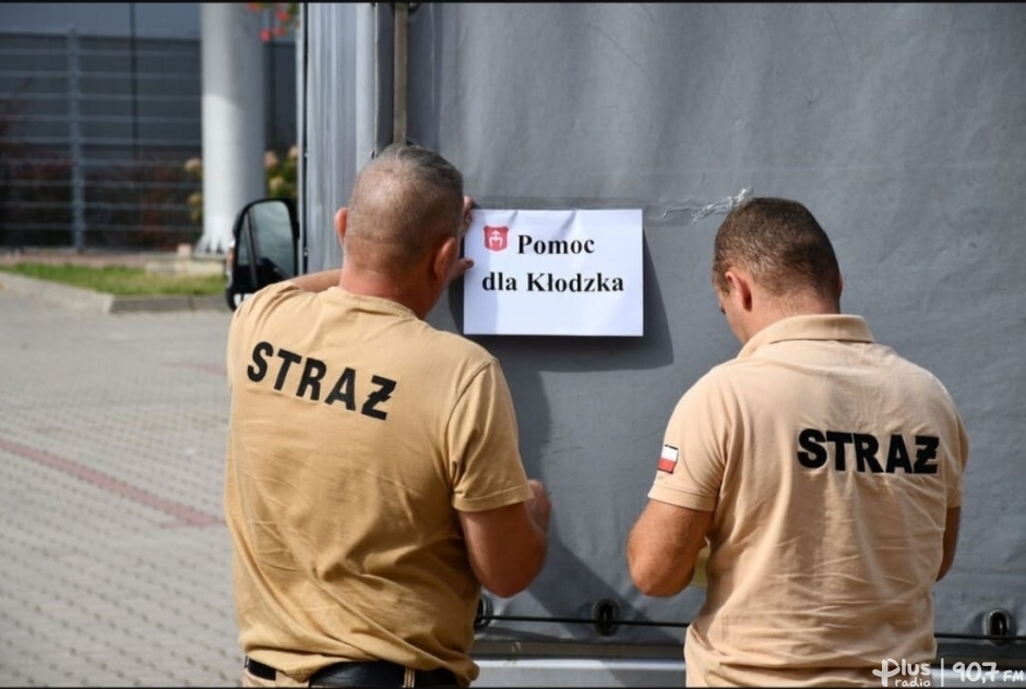 Kolejne transporty z pomocą z Opoczna dotarły do powodzian