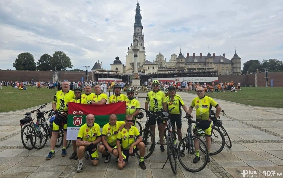 Rowerowi pielgrzymi z Opoczna na Jasnej Górze