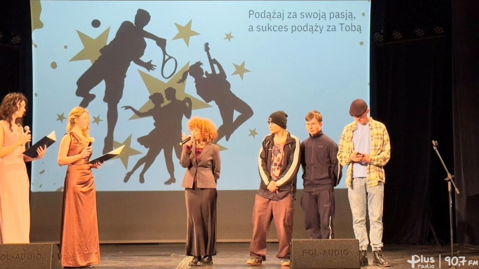 Młodzież i jej pasje na scenie w Resursie